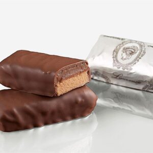 LURENCE.שוקלד חלב במילוי עוגת חמאת בוטנים 6 ק"ג\1