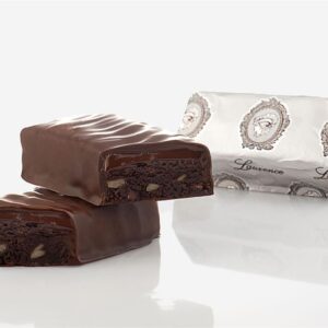 LAURENCE.שוקלד חלב במילוי עוגיות בראוני 3.5 ק"ג \1