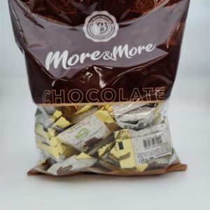 BOLCI.שוקלד חלב ריבועים פיסטוק שלם שקית 500 ג 10\1