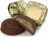 Bratcho.שוקלד חלב במילוי קרם פיסטוק צבע ירוק 1ק"ג 51